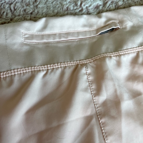 Nike running shorts - Picture 3 of 5